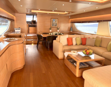 contact-yachts-mythos-g_0016