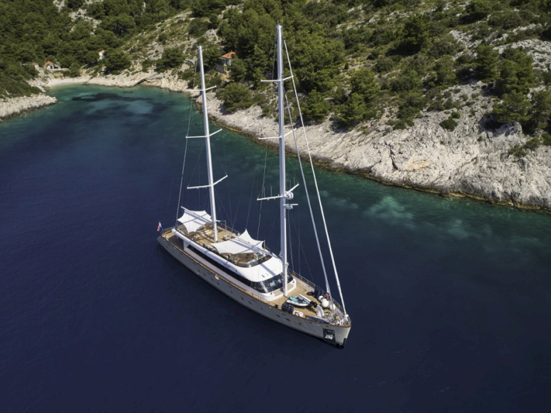 contact-yachts-marallure_0002