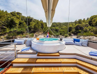 contact-yachts-clase-azul_0014