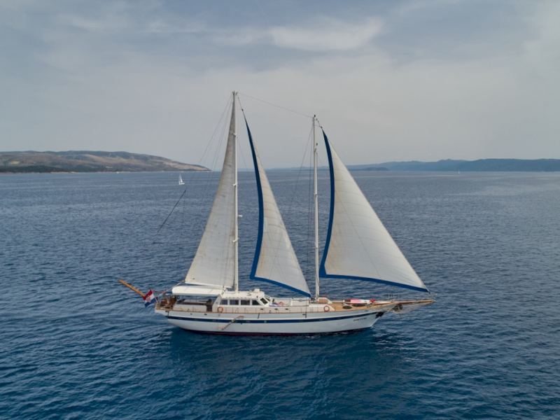 contact-yachts-fortuna_0006