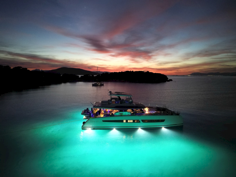 contact-yachts-alena_0001
