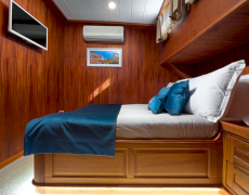 contact-yachts-sea-breeze_0004