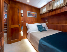contact-yachts-sea-breeze_0018