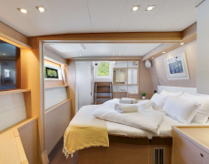 contact-yachts-cool-change_0013