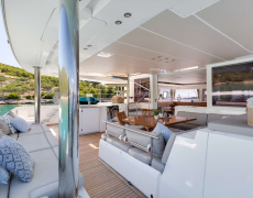 contact-yachts-cool-change_0014