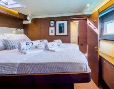 contact-yachts-elvira-52_0006