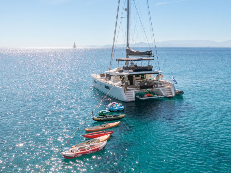 contact-yachts-elvira-52_0012