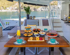 contact-yachts-elvira-52_0016