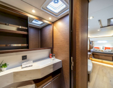contact-yachts-lino_0002