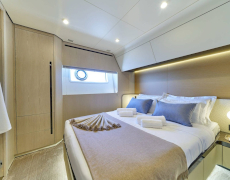 contact-yachts-viva_0019