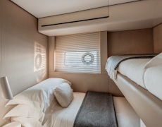 contact-yachts-pangea_0003