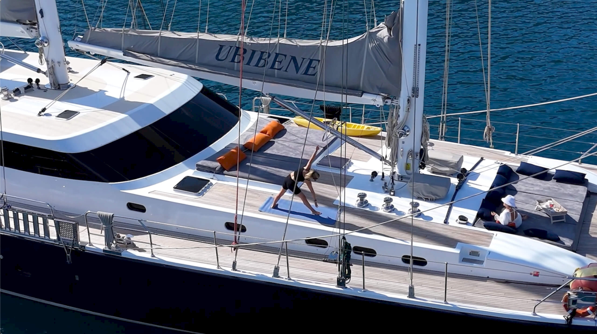 contact-yachts-250317-054357_0001