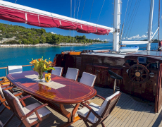 contact-yachts-nostra-vita_0017