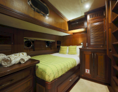 contact-yachts-lady-freya_0004