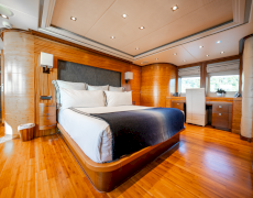 contact-yachts-lumir_0001