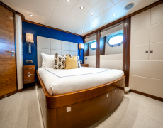 contact-yachts-lumir_0006