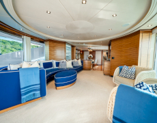 contact-yachts-lumir_0018