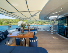 contact-yachts-lumir_0033