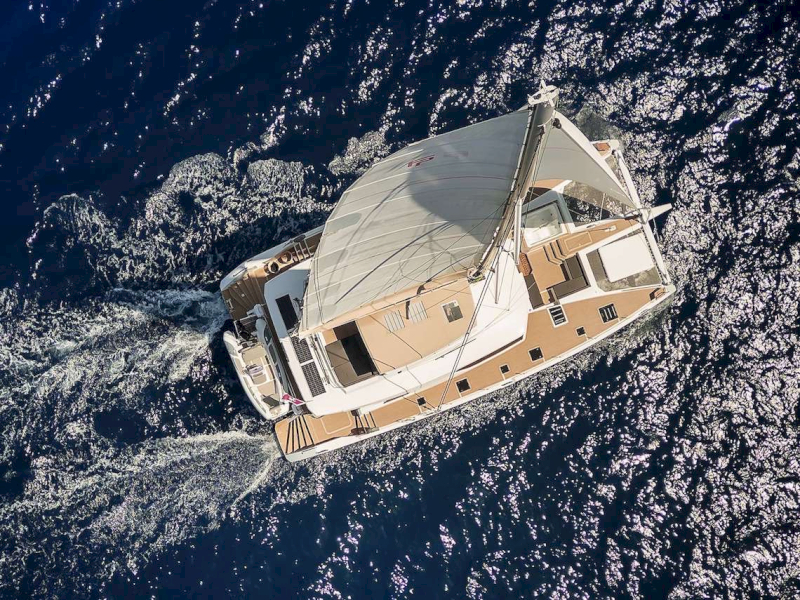 contact-yachts-neow_0012
