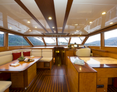 contact-yachts-serenity-86_0016