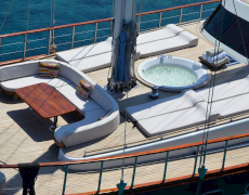 Luxury charter gulet yacht BLUE HEAVEN sailing in Greece and Turkey with Contact Yachts_4