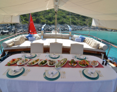 Luxury charter gulet yacht BLUE HEAVEN sailing in Greece and Turkey with Contact Yachts_11
