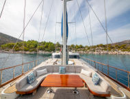 contact-yachts-blue-heaven-025