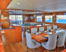 contact-yachts-gulmaria_0006