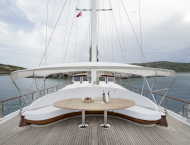 contact-yachts-ecce-navigo-005