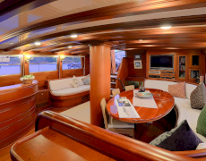 contact-yachts-ecce-navigo-007