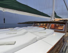 contact-yachts-ecce-navigo-023