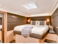 Luxury catamaran yacht KASKAZI FOUR for rent in Caribbean - Contact Yachts