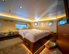 contact-yachts-double-eagle_0011