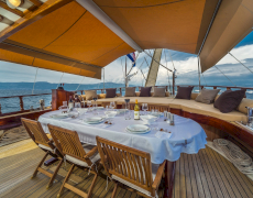 Luxury charter gulet yacht ANGELICA sailing in Croatia with Contact Yachts_9