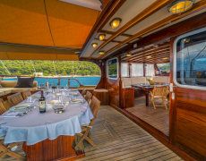 Luxury charter gulet yacht ANGELICA sailing in Croatia with Contact Yachts_10