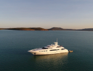 Роскошная моторная яхта в аренду в Австралии от яхтенной компании Contact Yachts Australia