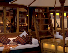 Luxury yacht charter vacation in Bali, Indonesia with a yacht Silolona