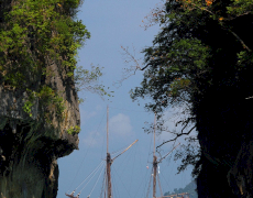 Luxury yacht charter vacation in Bali, Indonesia with a yacht Silolona