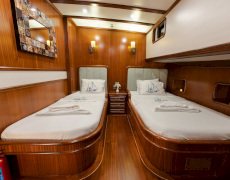 contact-yachts-estrella-de-mar_0001