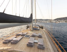contact-yachts-silvermoon_0018