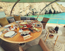 contact-yachts-silvermoon_0044