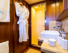 PENELOPE Motor Yacht for Rent in Italy, Sardinia, Olbia, Porto Cervo, Corsica, Naples, Amaltfi with Contact Yachts