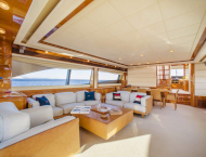 Luxury motor yacht DAY OFF cruising in Greece with Contact Yachts