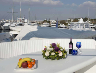 Роскошная моторная лодка FALCON ISLAND в аренду в Греции с компанией Contact Yachts