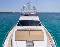contact-yachts-julie-m_0015