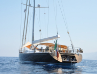 Luxury sailing yacht FARANDWIDE for rent in Croatia, Greece and Italy with Contact Yachts