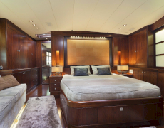Luxury sailing yacht FARANDWIDE for rent in Croatia, Greece and Italy with Contact Yachts