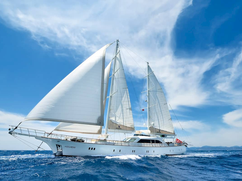 contact-yachts-alessandro-1-004