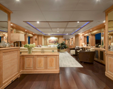 contact-yachts-quest-r-013