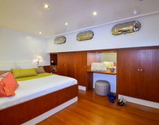contact-yachts-ubi-bene_0004